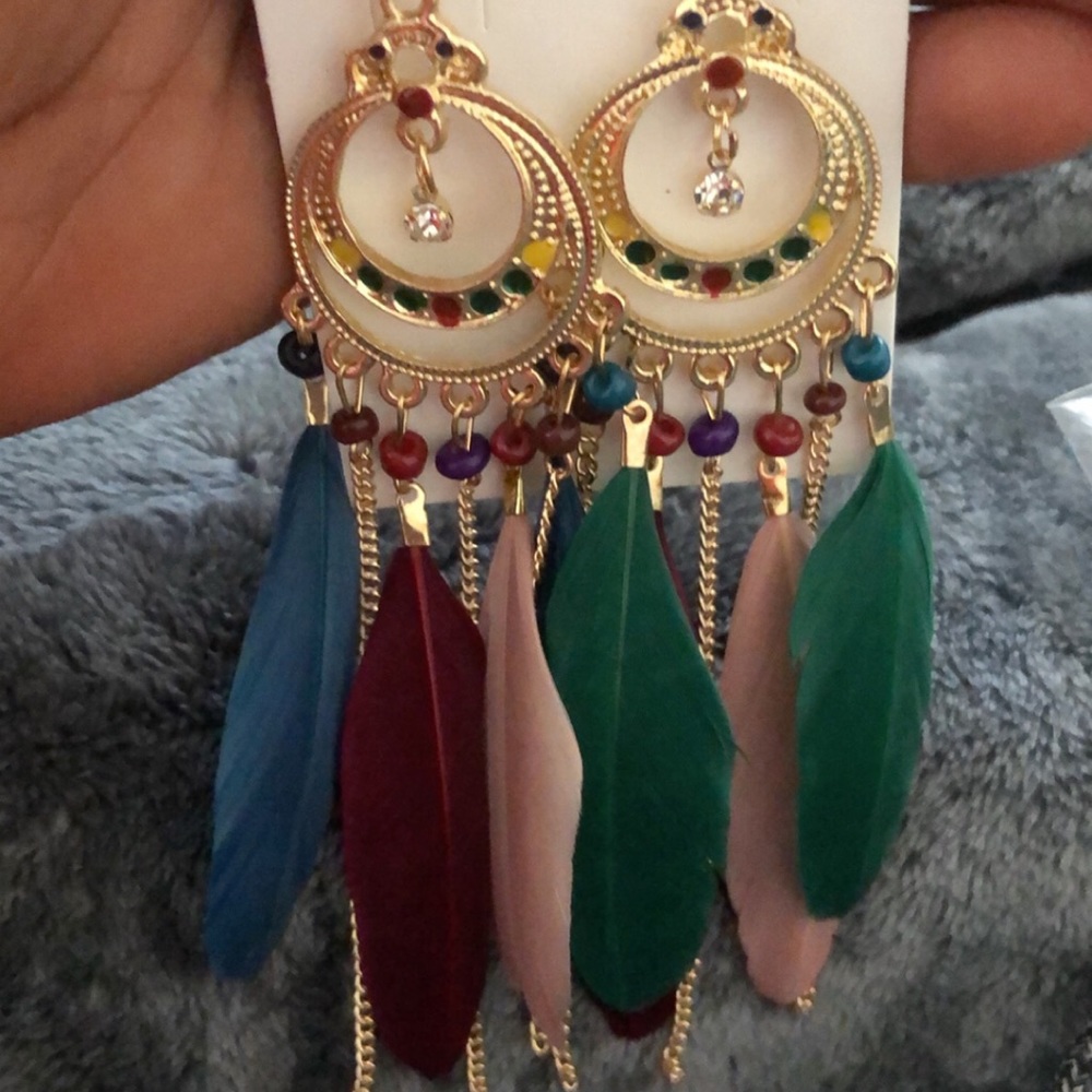 Earrings - Picture 3 of 5